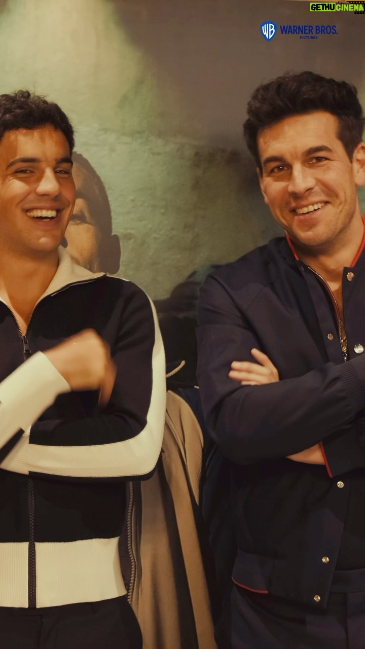 Mario Casas Instagram - Muchas gracias a tod@s por acompañarnos en las primeras imágenes y primeros pasos de #misoledadtienealas #25deagostoencines
