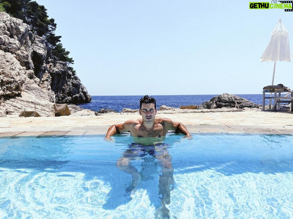 Mario Casas Instagram - Dubrovnik. #Viajeconlamamma ;) #ALHhotels Dubrovnik, Croatia