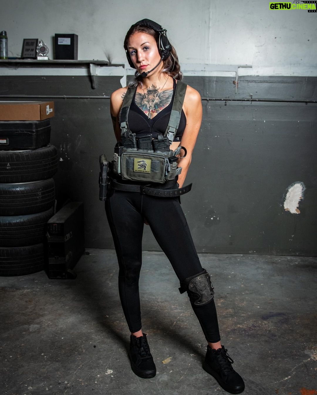 Mariya Agapova Instagram - Patience Level: Depleting rapidly. . Model: @mma.mashka Awesome Assistant: @h.e.a.l._ . #model #modeling #gunsdaily #guns #badass #badassgirls #mma #mmafighter #mmagirls #mmagirl #tactical #tacticalgear #tacticalgirls #tacticalgirl CIA Black Site
