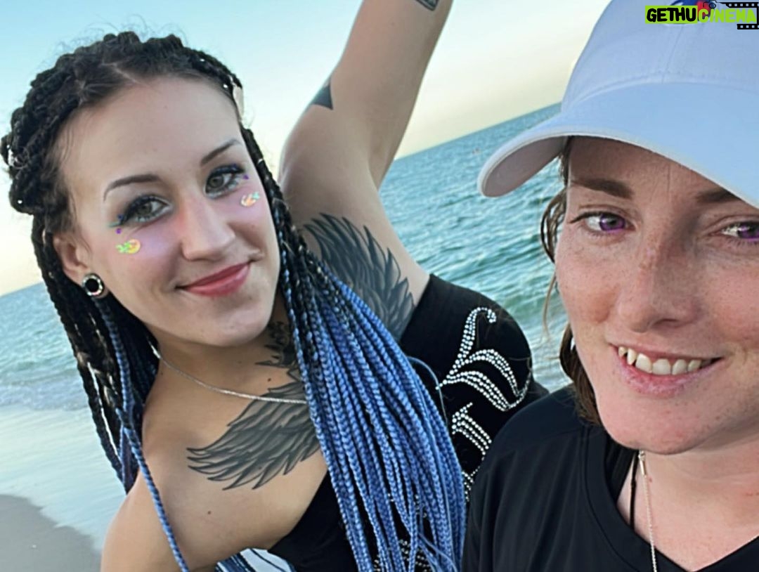 Mariya Agapova Instagram - Наша дружба с 2019 по 2023 год. @missz_raymondz 💫 Our friendship from 2019 to 2023 @missz_raymondz 💫 #friends #friendship Miami, Florida