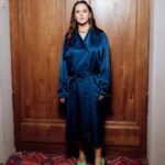 Mariya Shumakova Instagram - Впервые увидела трейлер нового сериала для СТС со своим участием на презентации ИРИ.📺 Смешная, яркая, сказочная история, которую нужно смотреть всей семьей. И кстати, для поклонников «Наташки», я там буду оооч бодипозитивная, как вы любите! В общем, как только запахнет премьерой сразу напишу! За фото спасибо @temerina 📸 Muah @elenanik.beauty