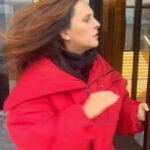 Mariya Shumakova Instagram - СРОЧНЫЕ НОВОСТИ! ‼️‼️‼️ А на YOUTUBe уже выходят астрологические прогнозы для каждого знака зодиака на ДЕКАБРЬ! 🎄 Внимание!!! Это разбор по Ведической астрологии, расчитайте свой асцендент заново. Подробная иснструкция в каждом видео)))) Верите в астрологию?))🔮 Ссылка в шапке профиля. Спасибо нашим творческим друзьям за творческую помощь и актерскую игру🔥🔥 @krotski @sasha_titova @eugenelev @maria_shorina14