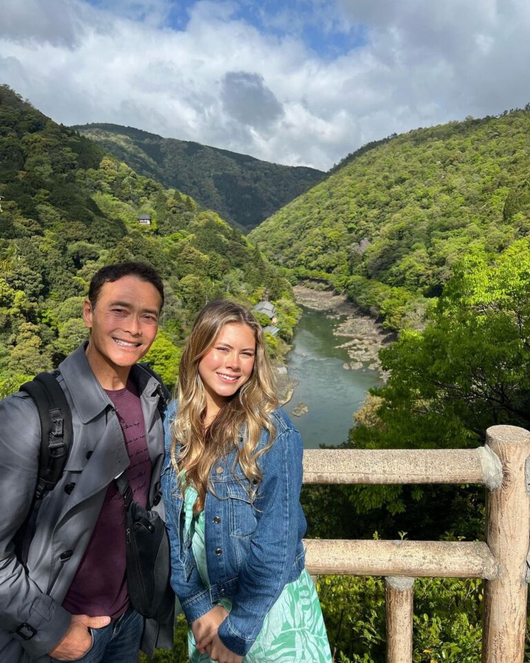 Mark Dacascos Instagram - Aloha from Kyoto, Japan🇯🇵! With the daughter @noedacascos and in awe of the beauty of Arashiyama. 🙏🏽❤️🤙🏽 #nature #breathe #presence