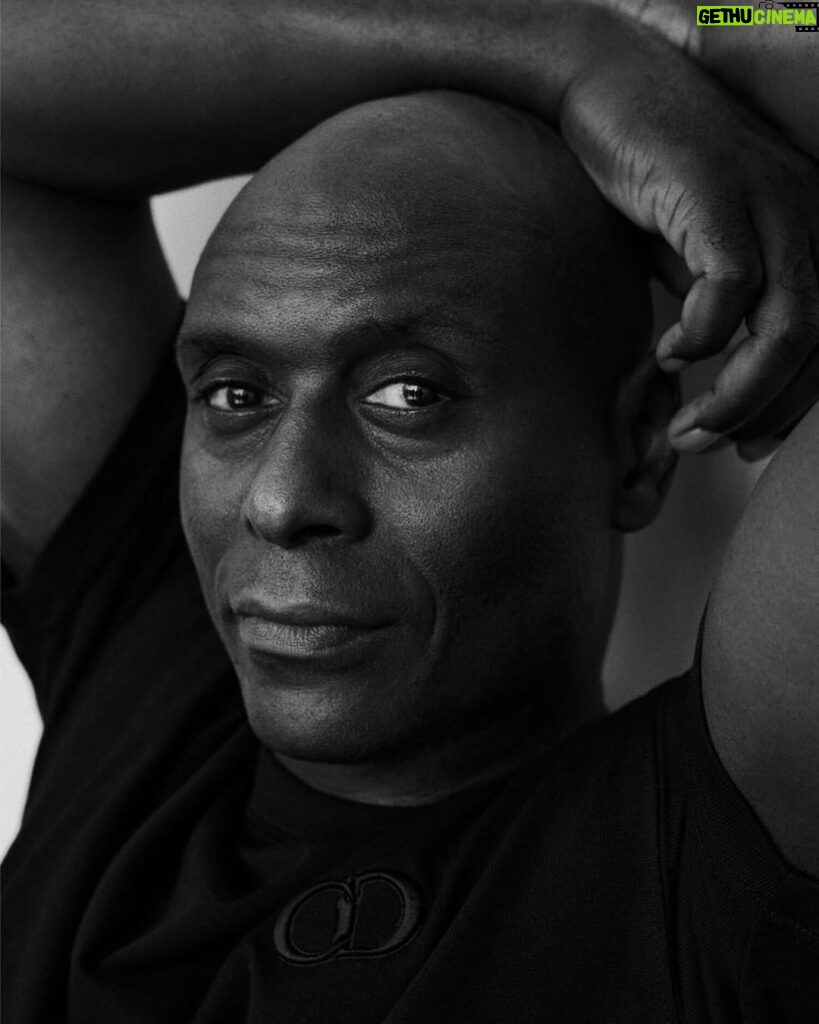 Mark Dacascos Instagram - Lance💔❤️🙏🏽 Repost from @thereallancereddick • Lance was taken from us far too soon. Thank you for all your overwhelming love, support and beautiful stories shared on these platforms over the last day. I see your messages and can't begin to express how grateful I am to have them. And to the thousands of Destiny players who played in special tribute to Lance, thank you. Lance loved you as much as he loved the game. Donations may be made to momcares.org in Baltimore, his hometown. - Stephanie Reddick