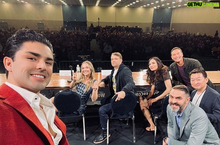 Mark Dacascos Instagram - @kotzmovie @wondercon @madisoniseman #famkejanssen @diegotinoco @nickstahl #Yoshiikezawa #DanLarson Repost from @madisoniseman • Thank you for the best weekend @wondercon !! And thank you to everyone who came out to support @kotzmovie ✨🤍