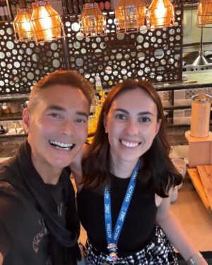 Mark Dacascos Instagram - Aloha! About Brisbane…Kat @simplyspeechau and her students at @jmcacademy Thank you for coordinating @dandelts 

Repost from @simplyspeechau
•
Honoured to host my dear friend and fellow Patsy Rodenburg Associate @dacascosmark at @jmcacademy BNE during his recent Australia tour. A group of our BA Acting students were treated to a very special Q&A with Mark who inspired them to aim high, work hard and hone their craft with presence and humility. Eternally grateful for his kindness, support and generosity of spirit 🙏🗣️
