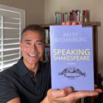 Mark Dacascos Instagram - Patsy Rodenburg, SPEAKING SHAKESPEARE, 2nd edition…received today, will start reading today. And I hope you’re well, much aloha🙏🏽❤️🤙🏽 #gratitude #breathe #presence