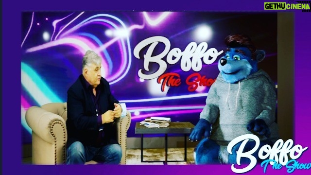 Mark DeCarlo Instagram - On tonight's BOFFO show LIVE 8pm PT: from #pinkyandthebrain & #Futurama Emmy Winning VO Actor @MAURICELAMARCHE (but NOT @yakkopinky) + Winner of our #conspiracytheory contest, @comicconla fanboy Elliot the Flosser & News from the #metaverse.