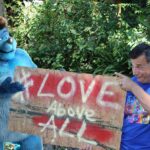 Mark DeCarlo Instagram - @boffothebear and I spreading the good word. #loveaboveall