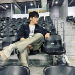 Mark Lee Instagram - 어흥 #tokyo