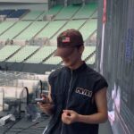 Mark Lee Instagram - #osaka 🙇‍♂️