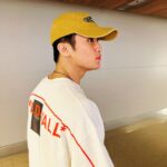 Mark Lee Instagram - slept the whole flight