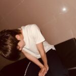 Mark Lee Instagram – feeling flexible in #manila 🙏