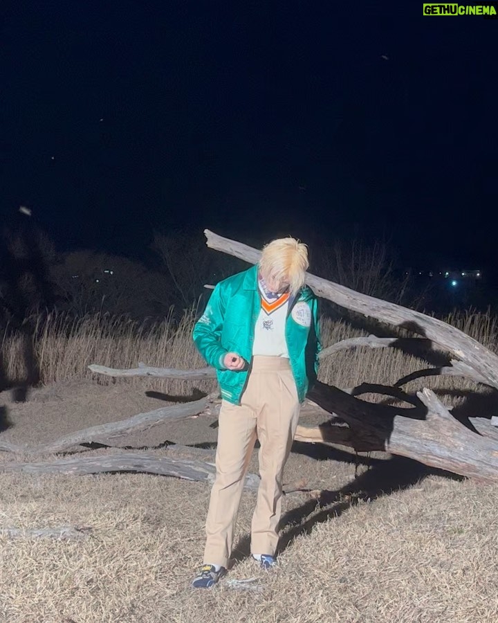 Mark Lee Instagram - @poloralphlauren #wkorea #시즈니 #nctzen #nct #맠프체험 🩵🙏