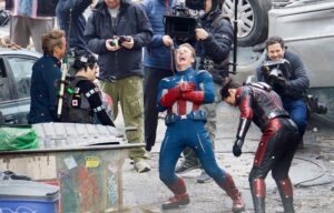 Mark Ruffalo Instagram - Sending my bro @chrisevans some birthday love today. We haven't laughed that hard in a while! Miss you, pal.