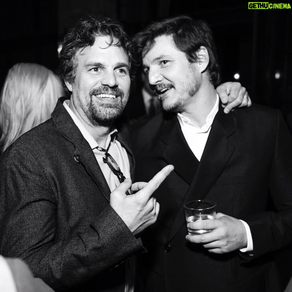Mark Ruffalo Instagram - Sending so much love to my good friend. Such a joy watching him thrive. It’s so well-deserved. Happy birthday @pascalispunk! 🥳