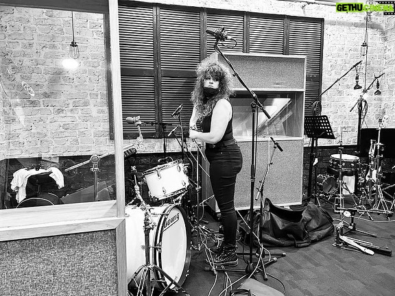Mark Ruffalo Instagram - Congratulations @sarabethtucek and Luther for the release of your Indie-rock masterpiece, “Joan Of All.” It’s as honest and as immediate as anything I have heard in a long time. It will be a classic. Lots of love to you both. 🤘
