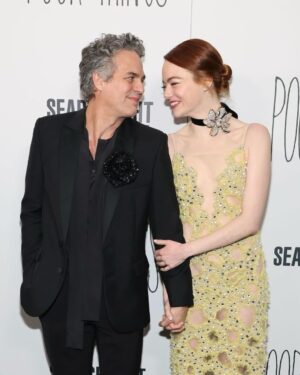 Mark Ruffalo Instagram - About last night… 📸 Thank you to everyone who joined us for the premiere of #PoorThings.