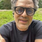 Mark Ruffalo Instagram - It’s time to hold these fossil fuel corporations and chemical companies accountable for their plastic pollution. Visit the link in my bio and make 2 simple phone calls to @cheastie and @andreastewartcousins to demand they pass The Packaging Reduction & Recycling Act, which would cut all packaging waste by 50% and remove toxic chemicals including PFAS. We need to ensure that our New York State legislative leaders pass this critical bill before June 9!