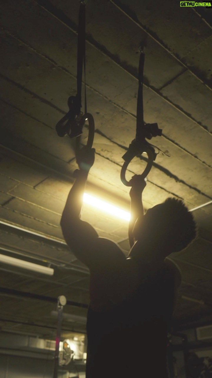 Mark St. Cyr Instagram - An empty gym workout is a special kind of zen š Thank you @fastleanfit for this dose of zen and one helluva pump šŖš½ . . . . . #gymmotivation #workoutmotivation #sonyfx30 #fastleanfit #melaninmen #sony20mmf18 #fx30 #sonyalphasclub Fast Lean Fit