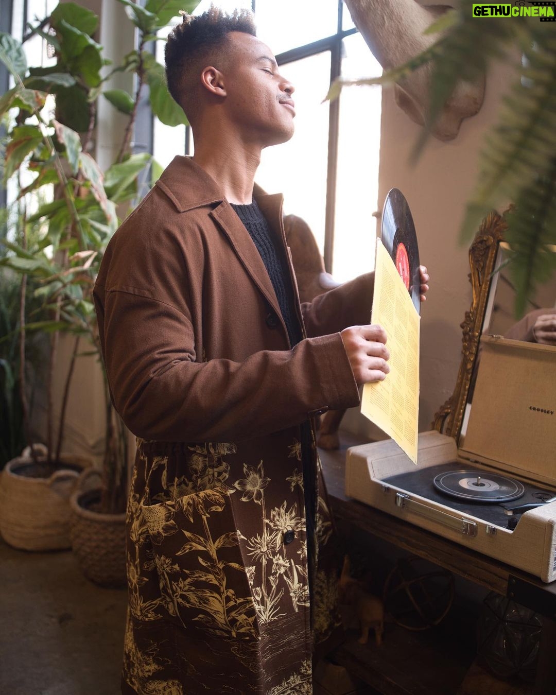 Mark St. Cyr Instagram - #hsmtmts for @abcgma3 full @ferragamo styled by @jareddepriest #mensfashion #ferragamo 📸: @aileenkyoko x @markstcyr Downtown, Los Angeles