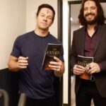 Mark Wahlberg Instagram - Happy Ash Wednesday🙏 Happy Valentine’s Day❤️ spread love❤️ @hallowapp @jonathanroumieofficial 🙏❤️🙏 #HallowPartner