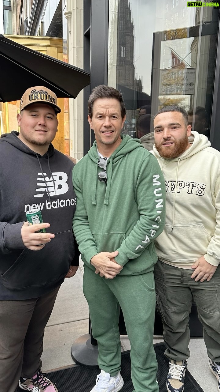 Mark Wahlberg Instagram - Deli soon?π throwback for @municipal at @cncpts β’ β’ β’ #boston #bostonaccent #bostoncomedy #bostonmemes #bostonguy #masshole #massachusetts #massachusettsmade #massachusettslife #comedy #trending
