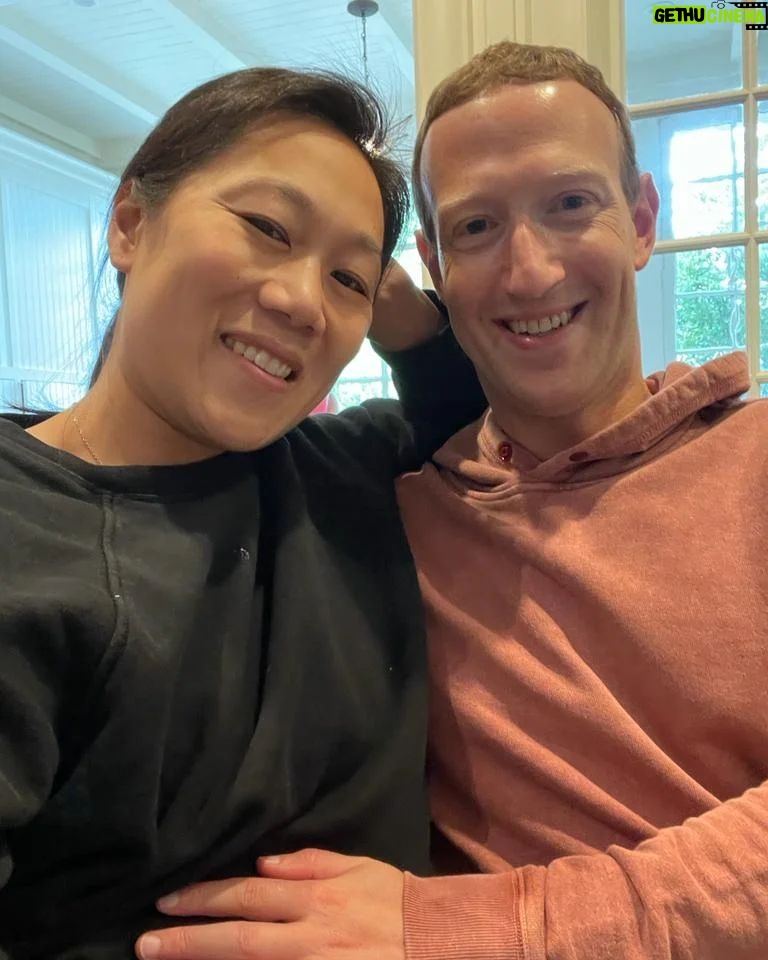 Mark Zuckerberg Instagram - Lots of love. Happy to share that Max and August are getting a new baby sister next year!
