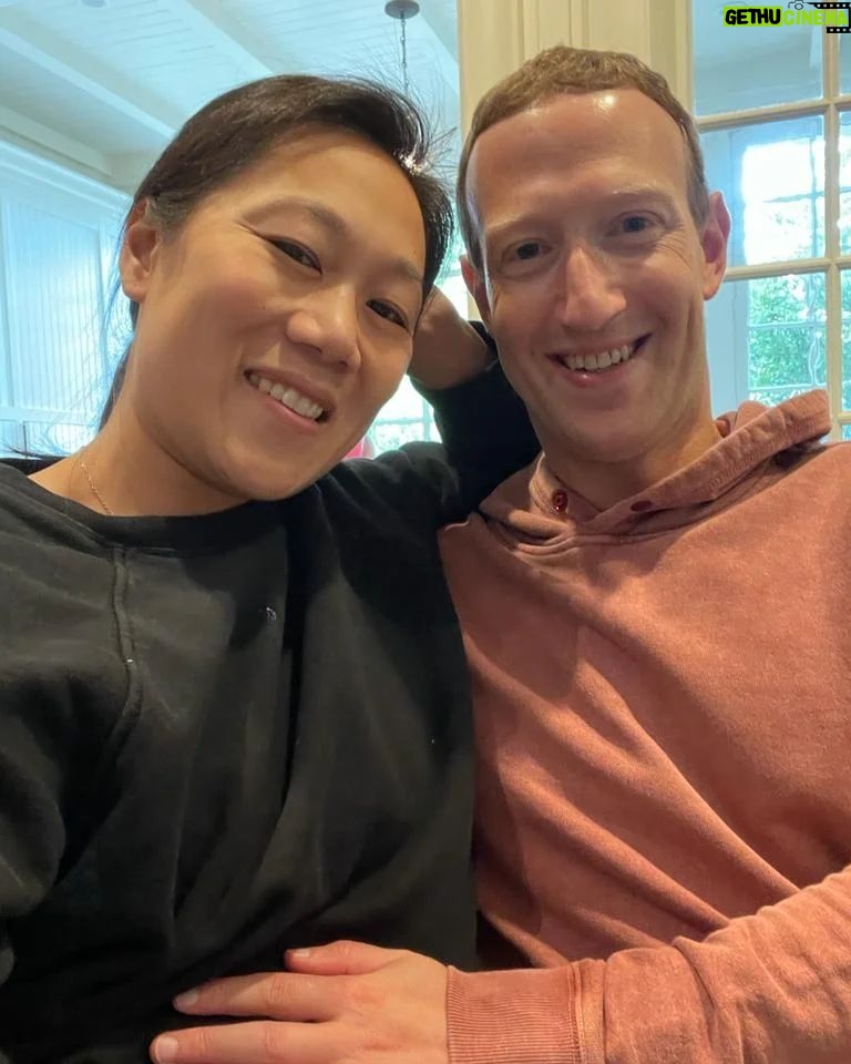 Mark Zuckerberg - 590.1K Likes - Lots of love. Happy to share that Max and August are getting a new baby sister next year!