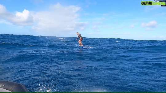 Mark Zuckerberg Instagram - Downwind for days -- and Merry Christmas!