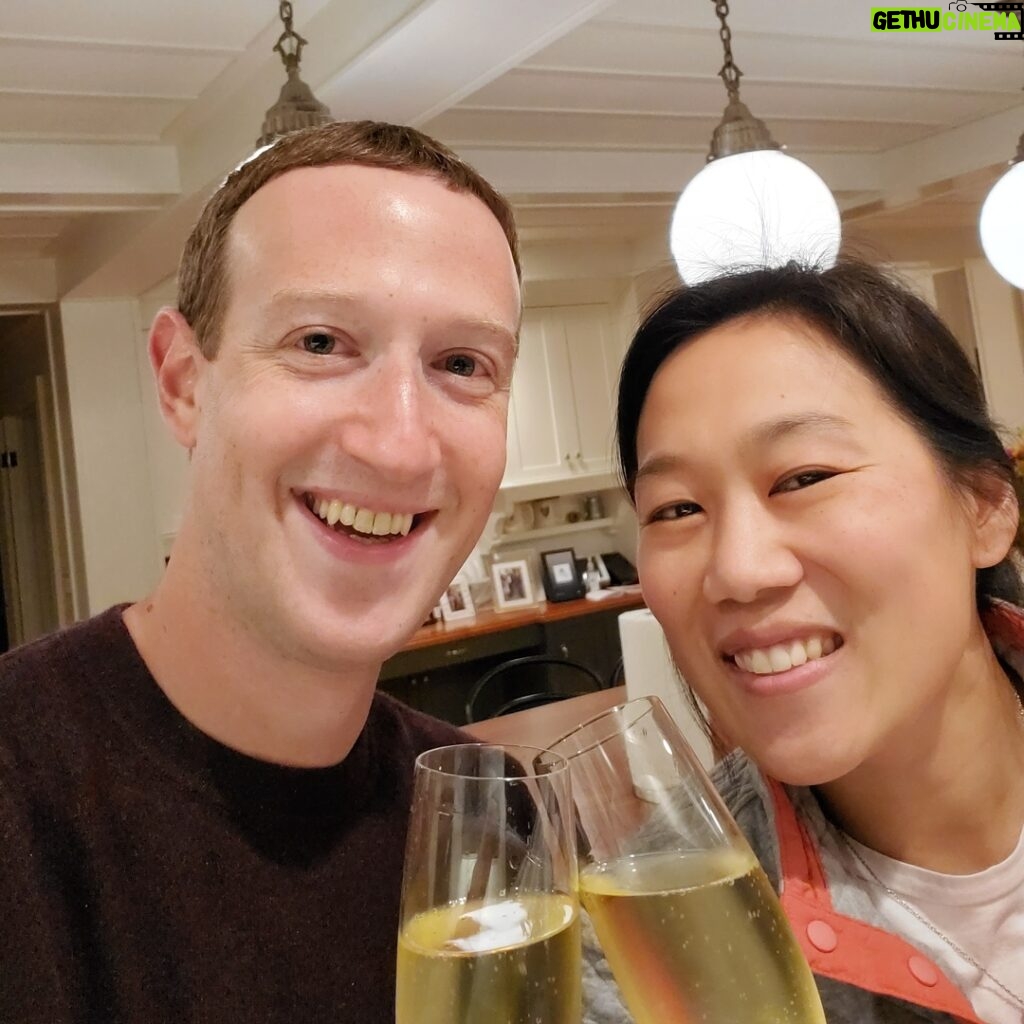 Mark Zuckerberg Instagram - 16 years ago today was one of the most important days of my life. Happy dating anniversary ❤️🎉🥂