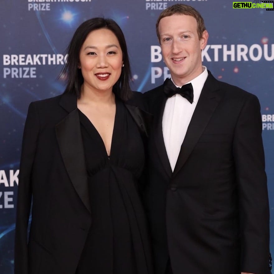 Mark Zuckerberg Instagram - Priscilla and I helped found the Breakthrough Prize to celebrate top scientific achievements in physics, math and life sciences. Tonight we presented the Fundamental Physics award to the Event Horizon Telescope team for the first image of a supermassive black hole. Congrats to all of this year's Breakthrough laureates! NASA Ames Research Center