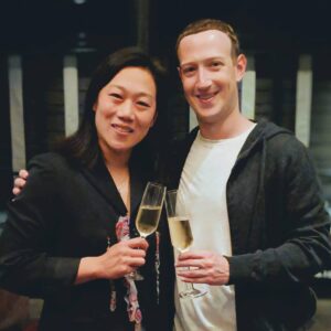 Mark Zuckerberg Instagram - Here's to a great 2019!