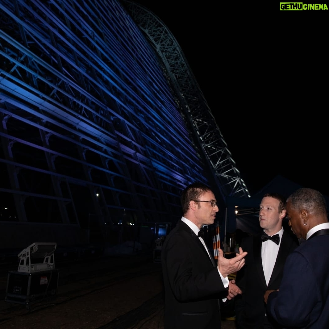Mark Zuckerberg - 390.7K Likes - Priscilla and I helped found the Breakthrough Prize to celebrate top scientific achievements in physics, math and life sciences. Tonight we presented the Fundamental Physics award to the Event Horizon Telescope team for the first image of a supermassive black hole. Congrats to all of this year's Breakthrough laureates!