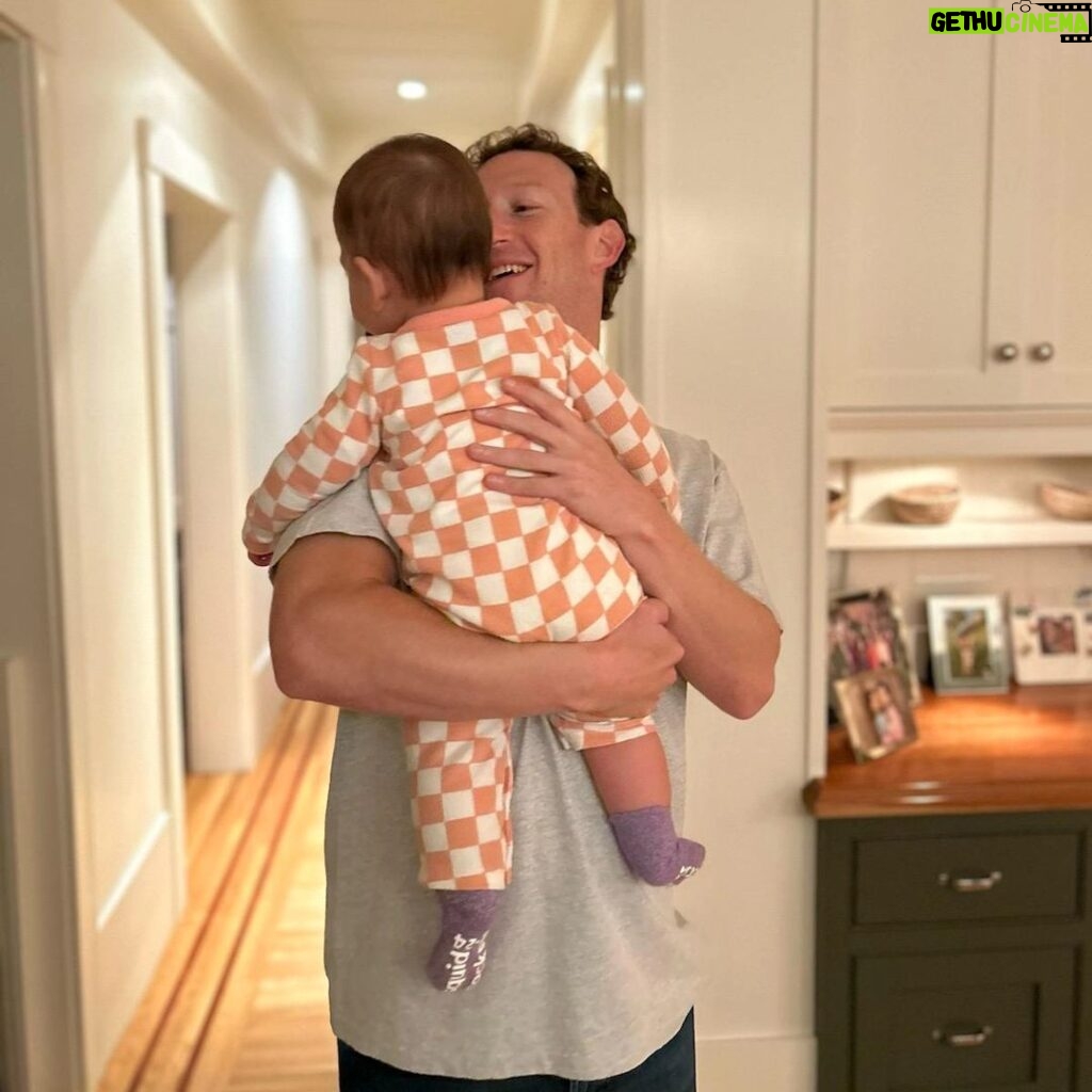 Mark Zuckerberg Instagram - Good to be back home with this nugget.