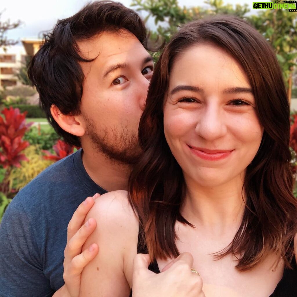 Markiplier Instagram - Had a lovely time on vacation with this lovely lady!