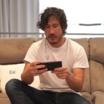 Markiplier Instagram – I think this #GalaxyNote9 that @samsungmobileusa sent me is making me a better Fortnite player 😐  Check it out for yourself, LINK IN BIO!! #ad
