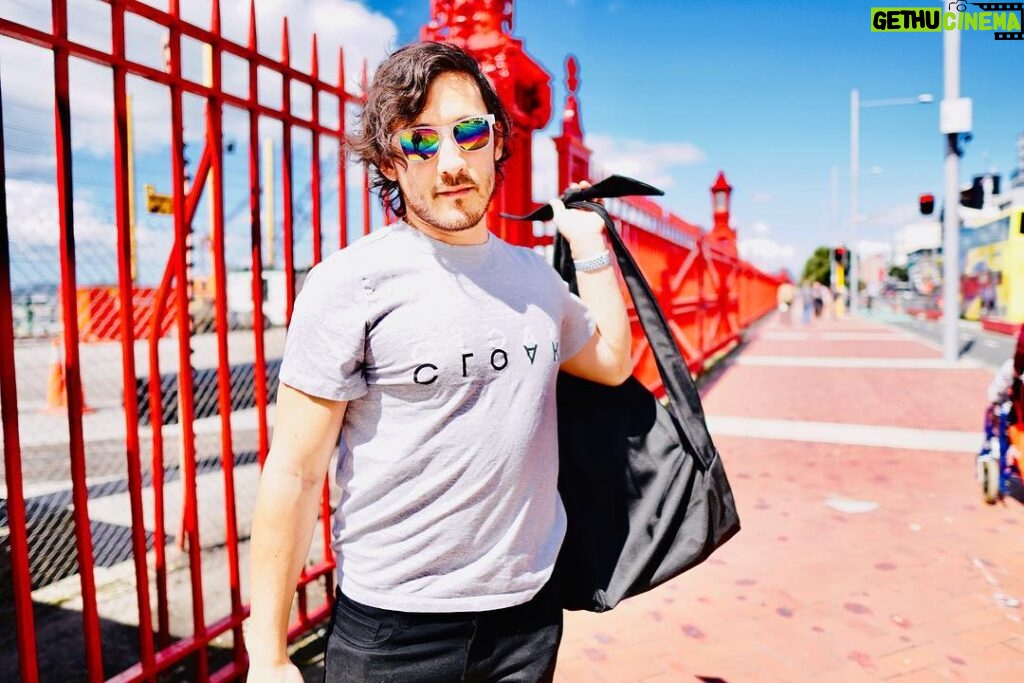 Markiplier Instagram - In Auckland, New Zealand. Time for one last tour... wearing —> @cloakbrand