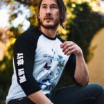 Markiplier Instagram - 사후 세계 9am -> @cloakbrand