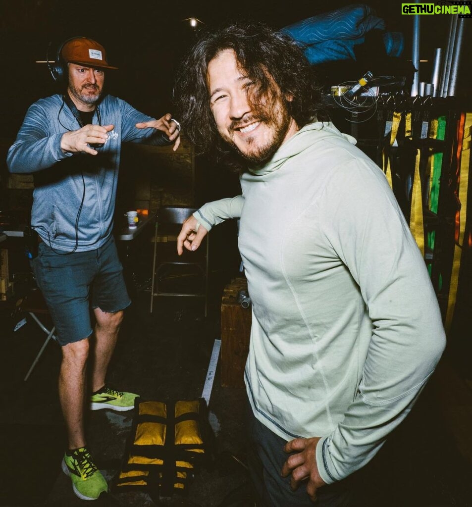 Markiplier Instagram - As CEO of Cloak, its important to remember that no matter how busy the day is and no matter how behind your Assistant Director tells you we are there’s ALWAYS time to relax with the latest collection from @cloakbrand (look how badly Isaac here wants to get his hands on it) so be sure to get it from MY SPECIAL CEO link in my bio! Don’t trust any other link! Mine is clearly the best!