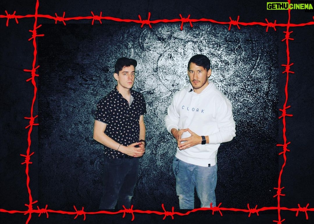Markiplier Instagram - Big thanks to @thebasementescaperoom for letting us film in The Yard! Go check out UNUS ANNUS for the video!
