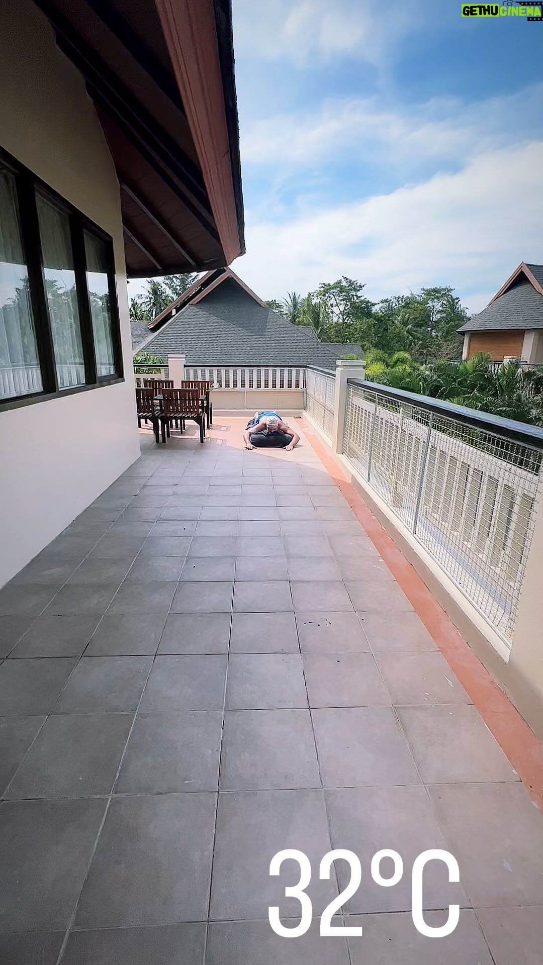 Marko Lehtosalo Instagram - #stundersomdenhär #tuisverige @tuisverige #kohlanta #chadabeachresortandspa Cha-Da Beach Resort & Spa, Koh Lanta