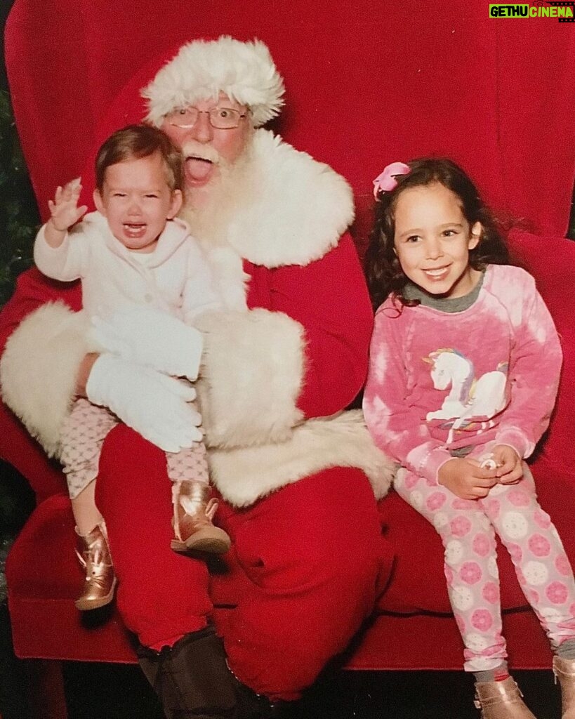 Marla Sokoloff Instagram - When Olive met Santa. 🎅🏻🎄🎅🏻 . . #tbt #throwbackthursday #santa #santapictures #merrychristmas