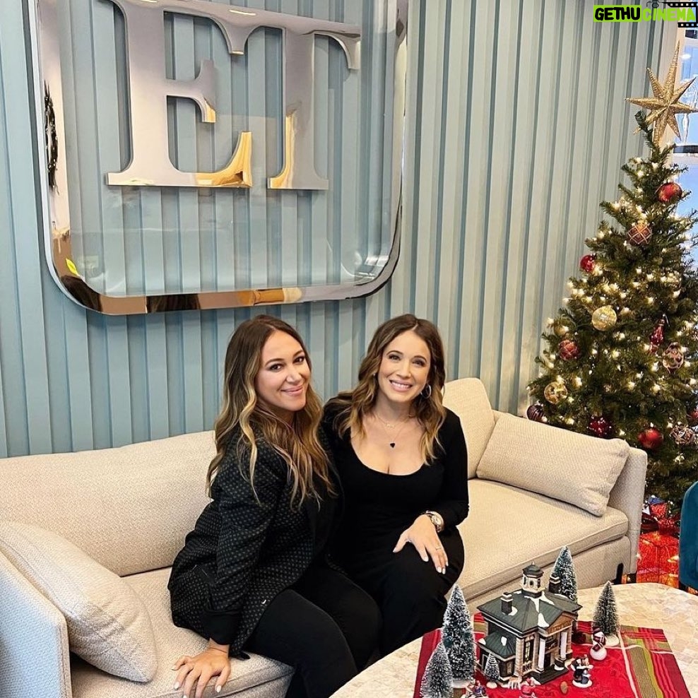 Marla Sokoloff Instagram - 🎄✨🎄 Repost from @haylieduff • It’s press days with @marlasokoloff from now on or I don’t want it!! 😆 So much fun co hosting @entertainmenttonight with you! Set that dvr for #blendingchristmas on @lifetimetv this Saturday dec 12th! #itsawonderfullifetime Entertainment Tonight