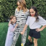 Marla Sokoloff Instagram - A nurse, a mummy, a skeleton, and a nine-year-old who changed her costume five minutes before we left so no clue what’s happening. 🤷🏻‍♀️👻💀🎃⚰️ Happy Halloween!! 📸: best neighbor @nataliemakenna