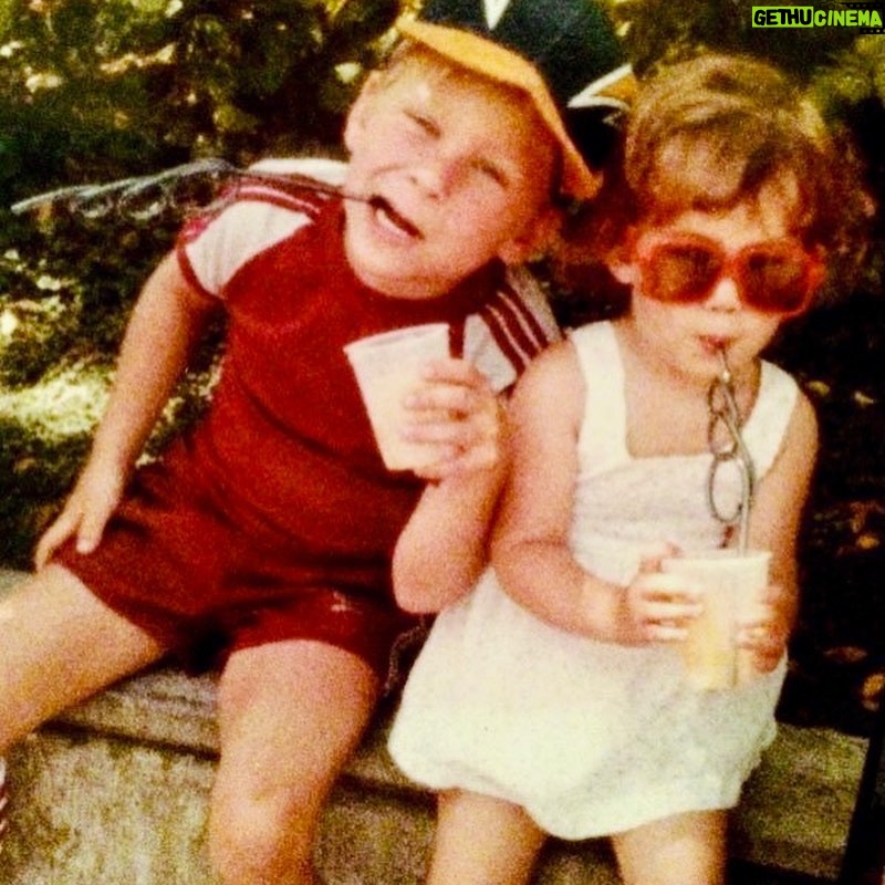 Marla Sokoloff Instagram - βA sibling is the lens through which you see your childhood.β - Ann Hood β¨ Happy National Sibling Day to some of the BEST. π #nationalsiblingday #nationalsiblingsday #brotherandsister #sisters #sistersister #siblings
