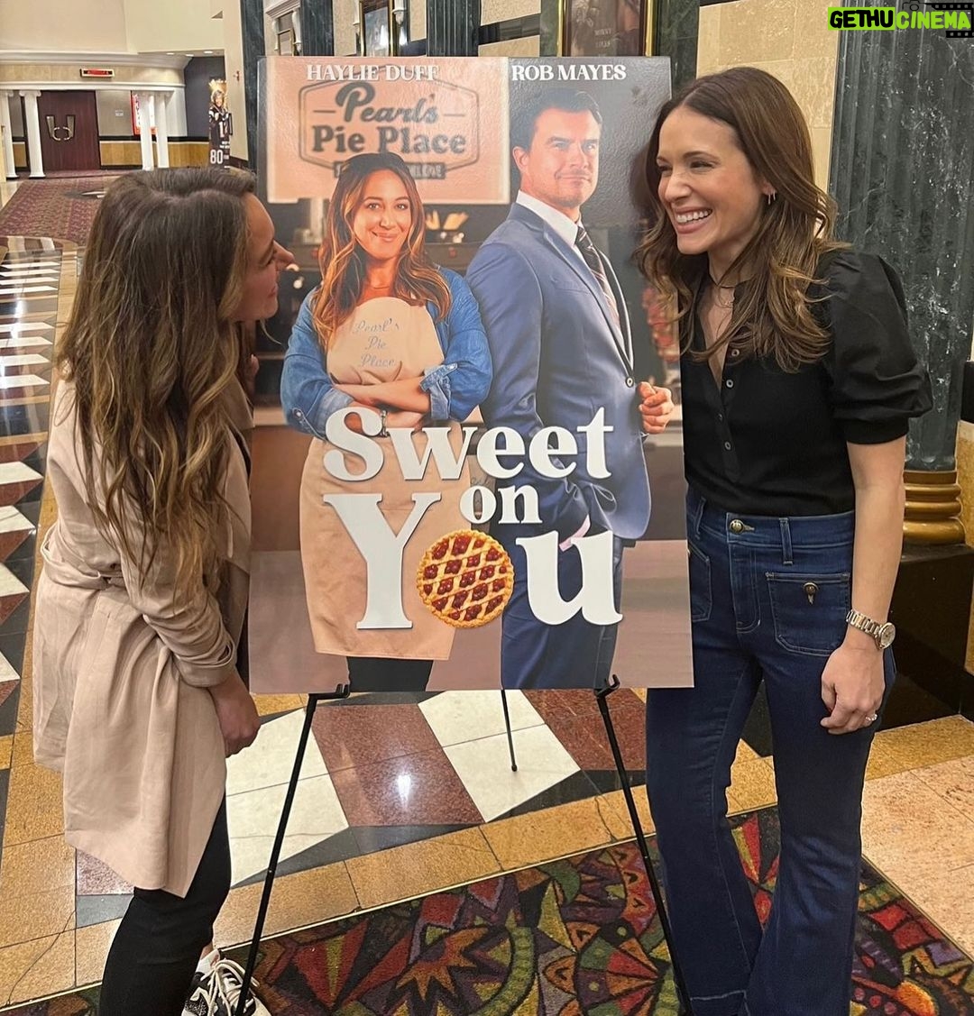 Marla Sokoloff Instagram - I was telling my wonderfully supportive friend @lindsaysloaneyup that I feel so weird and uncomfortable posting and promoting this movie so much. She very kindly reminded me that the journey in this business isn't always an easy road and that celebrating the joy-filled moments is important because we weather so much of the hard. (Believe me, there’s been a LOT of hard.) As much as it makes me feel wildly uncomfortable to say it, I’m really proud of this movie. I wrote Sweet On You while baby Harper was growing in my belly and was lucky enough to collaborate on every detail with the most supportive partner, @haylieduff. Not only is she a fierce and fearless producer (and sometimes my life coach), she is a flawless actress that makes it all look so dang easy. On top of it all, the most talented cast found this movie and brought such life to these characters, more than I could ever have imagined. And I would be remiss if I didn’t tell you that the music by @alecpuro is my favorite part. Not to mention the sheer beauty that @jlarsl gave to each and every frame. If you are able to tune in to our little movie, please know that I’m more grateful than you will ever know. ❤️ Sweet On You premieres this Sunday 2/26 on @up_tv