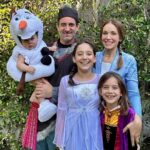 Marla Sokoloff Instagram - Yes, I did revolve our family costume around this Olaf gem. ☃️ #halloween #familycostumes #frozen #happyhalloween