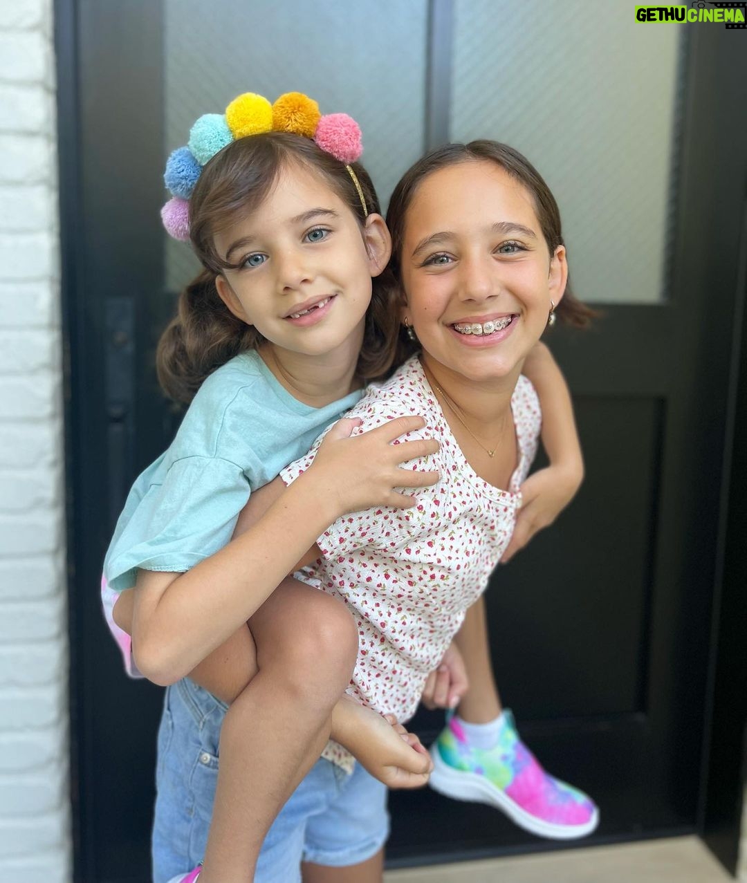 Marla Sokoloff Instagram - 2nd & 5th letโs go! ๐๐ป