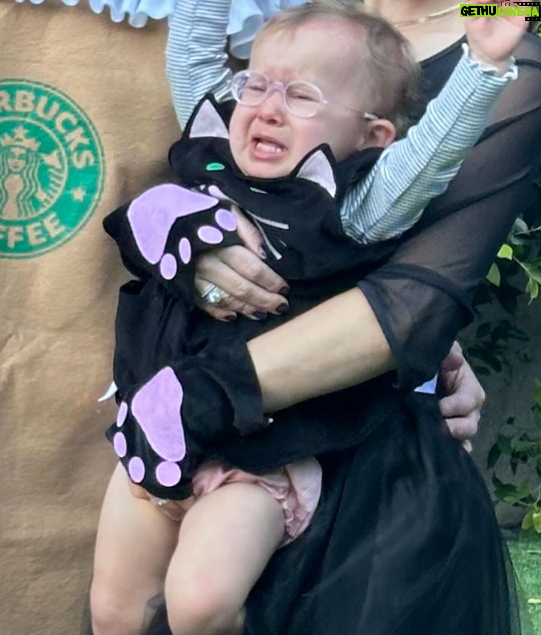 Marla Sokoloff Instagram - Taylor Swift, black cats, and a… Frappuccino. Also, Harper apparently hates Disneyland and Halloween what am I gonna do? #halloween #halloweencostume #halloween2023 #familycostume